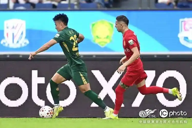 波士顿凯尔特人 VS 迈阿密热火
